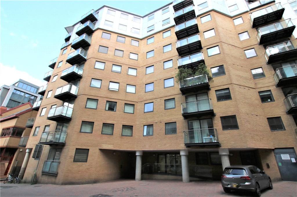 Main image of property: Merchants Place, Reading, RG1
