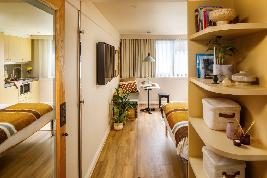 Main image of property: Hackney Road, London, E2