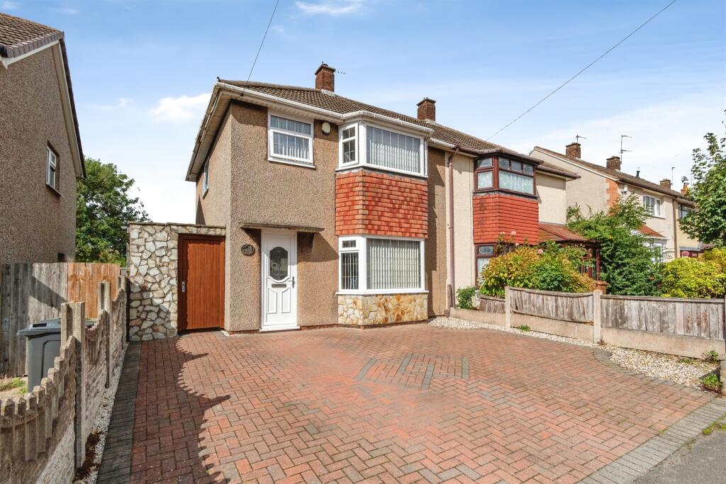 Main image of property: Poplar Avenue, Bentley, Walsall