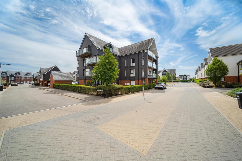 Main image of property: Huxley Drive, Oxted