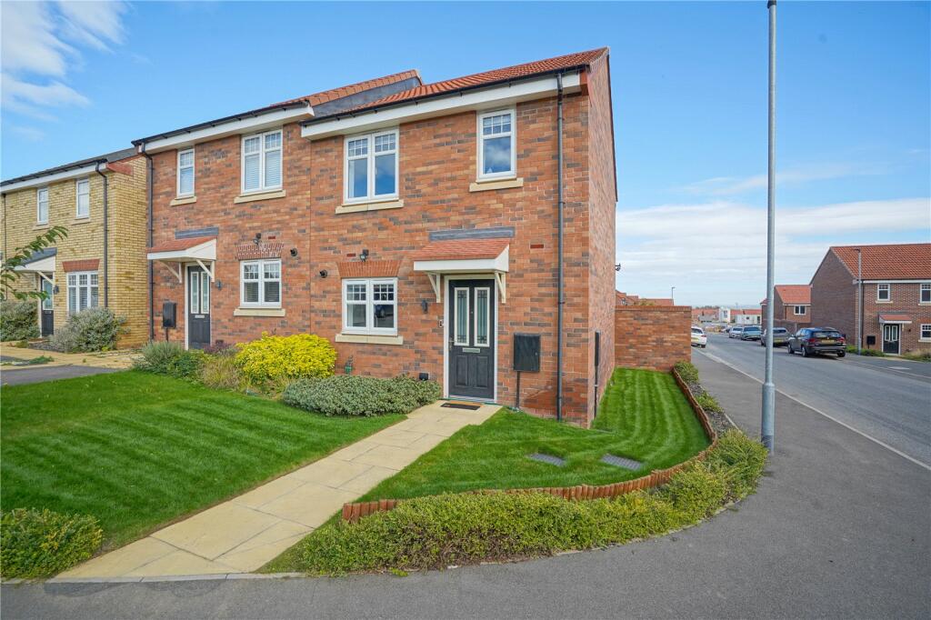 Main image of property: Heathrush Drive, Dinnington, Sheffield, South Yorkshire, S25