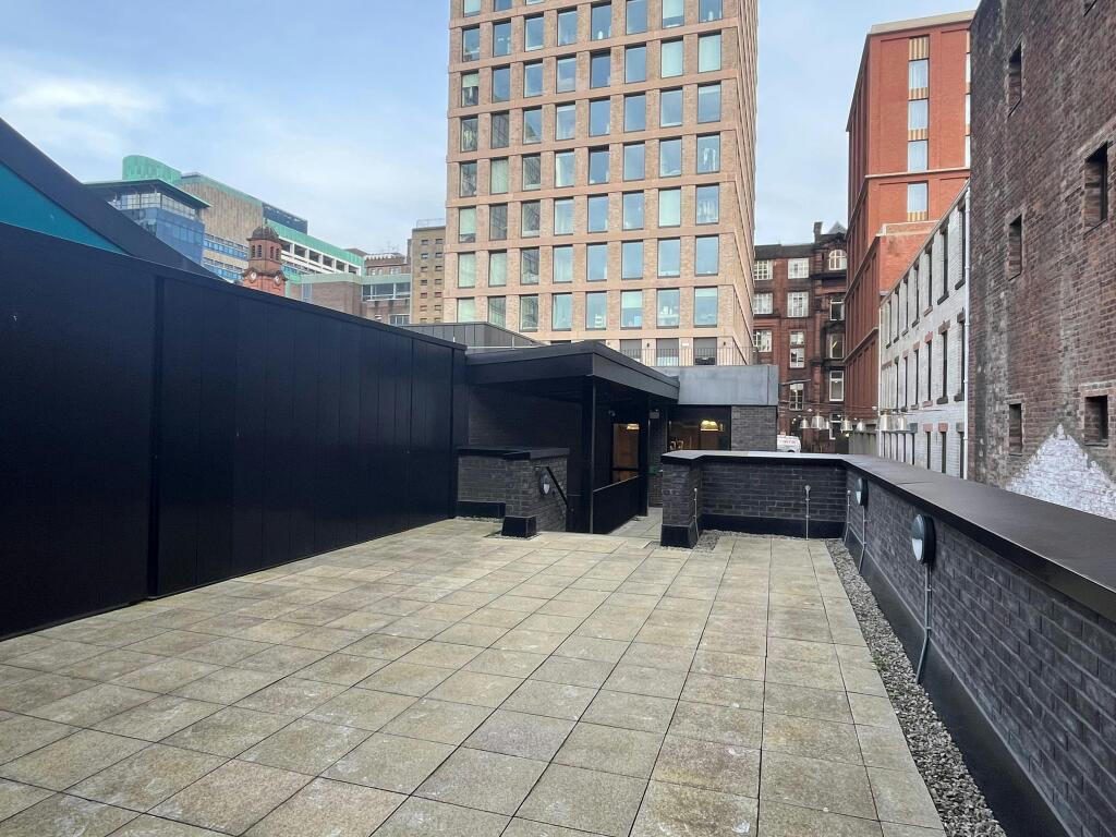 Unit E1 Terrace.jpg