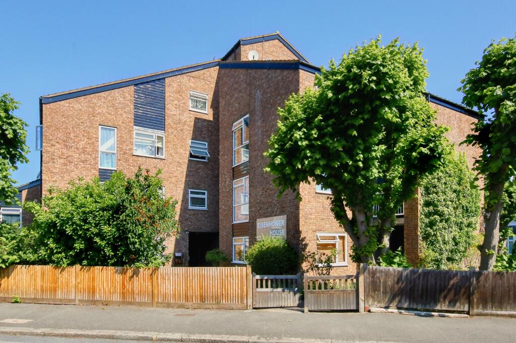 Main image of property: Vicarage Road, Hampton Wick, KT1