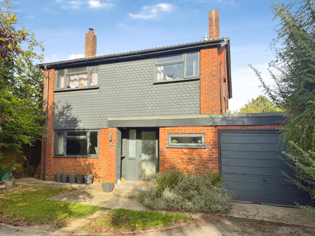 Main image of property: Roman Road, Basingstoke, Hampshire, RG23
