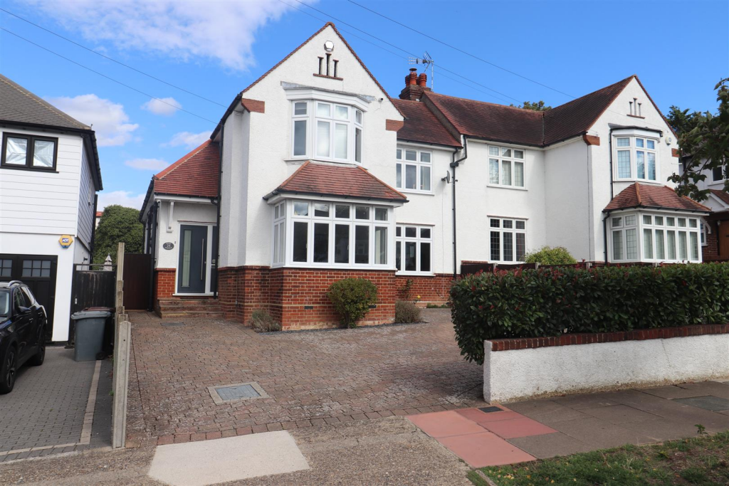 Main image of property: Park Avenue, Orpington