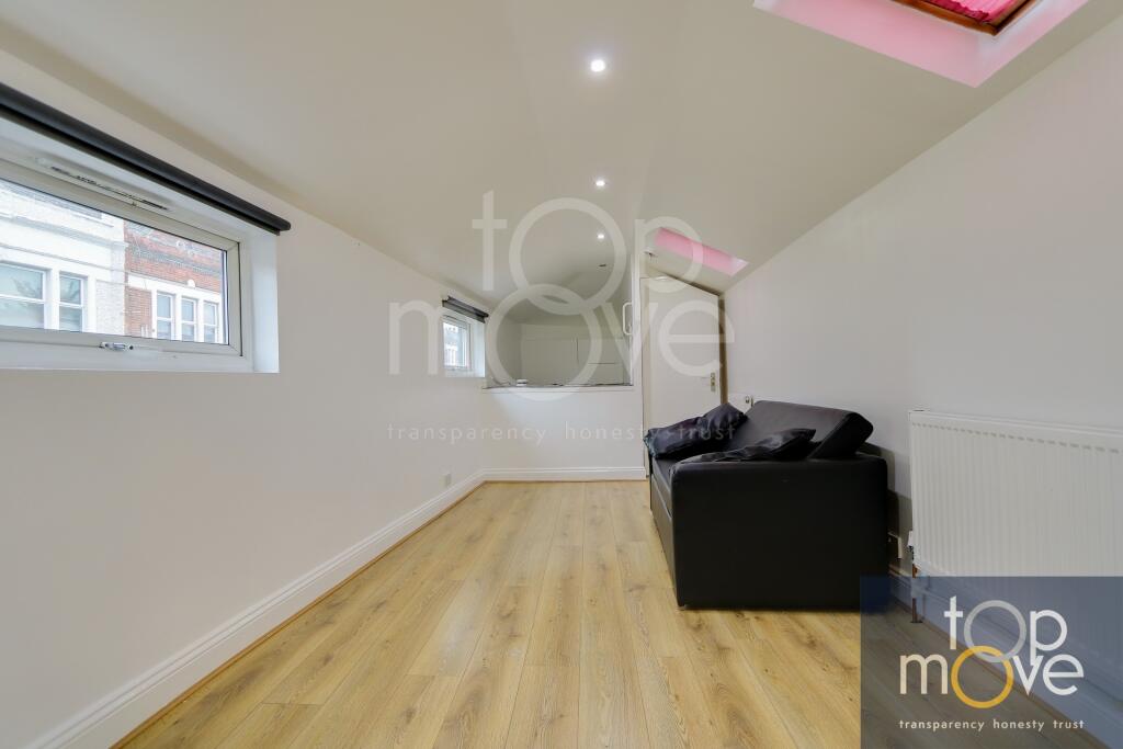 Main image of property: Cherry Orchard Road, East Croydon, CR0