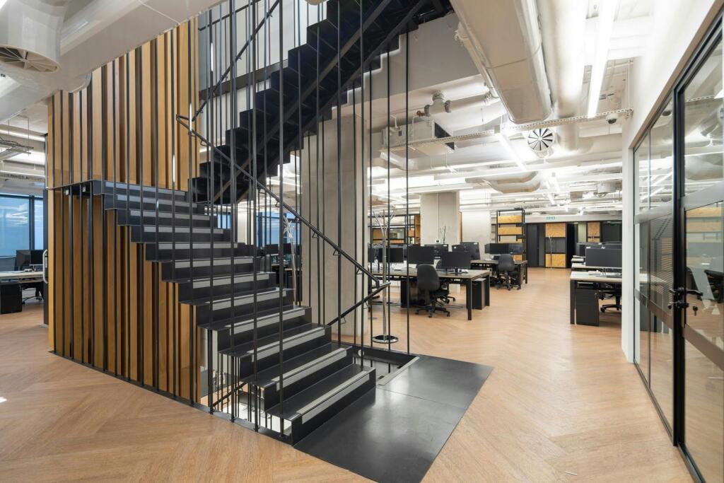 Main image of property: Unit 6 7 Wharf Studios, 28 Wharf Road, Islington, N1 7GR