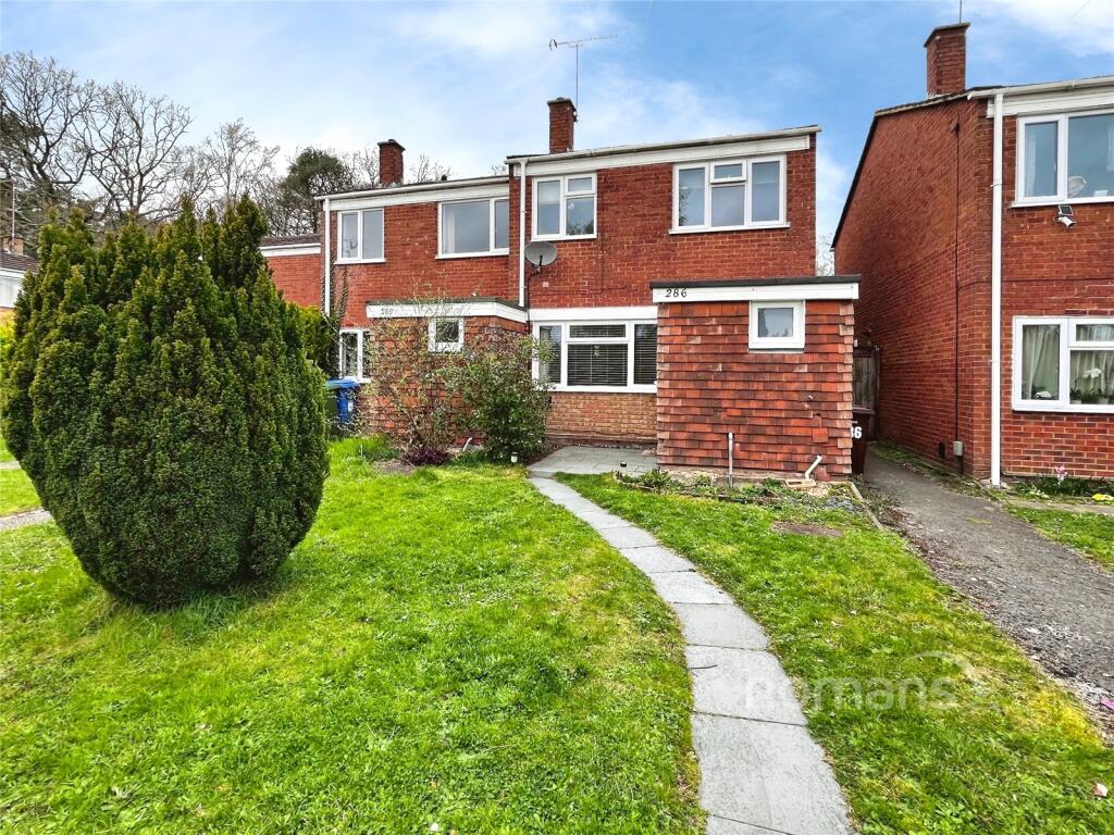 Main image of property: Pinewood Park, Farnborough, Hampshire