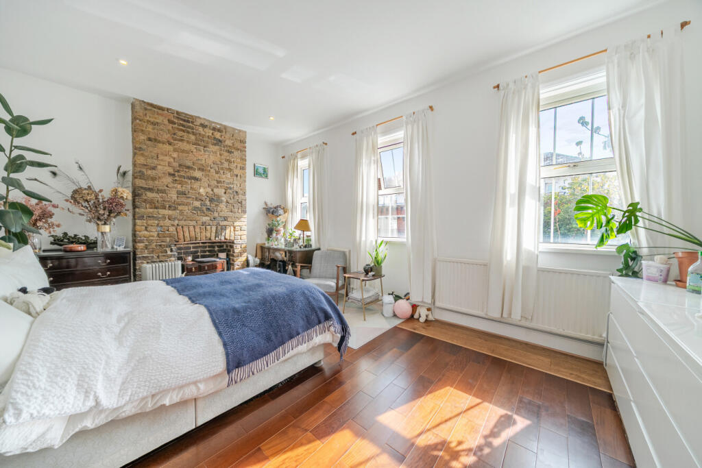 Main image of property: Racton Road, Fulham, London, SW6