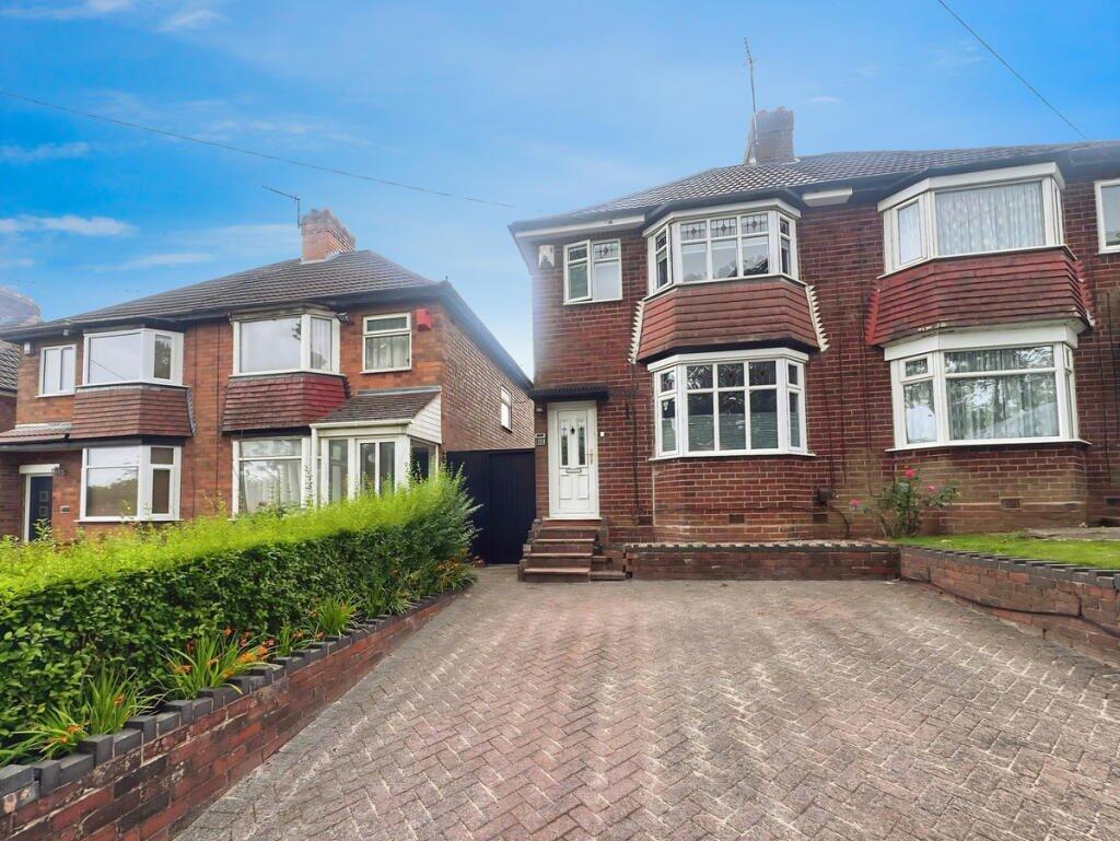 Main image of property: Tessall Lane, Northfield, Birmingham, West Midlands, B31