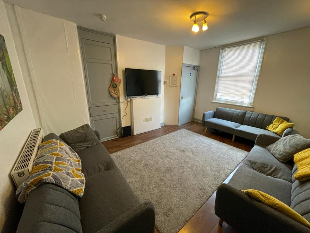 Main image of property: 30 Henwick Road