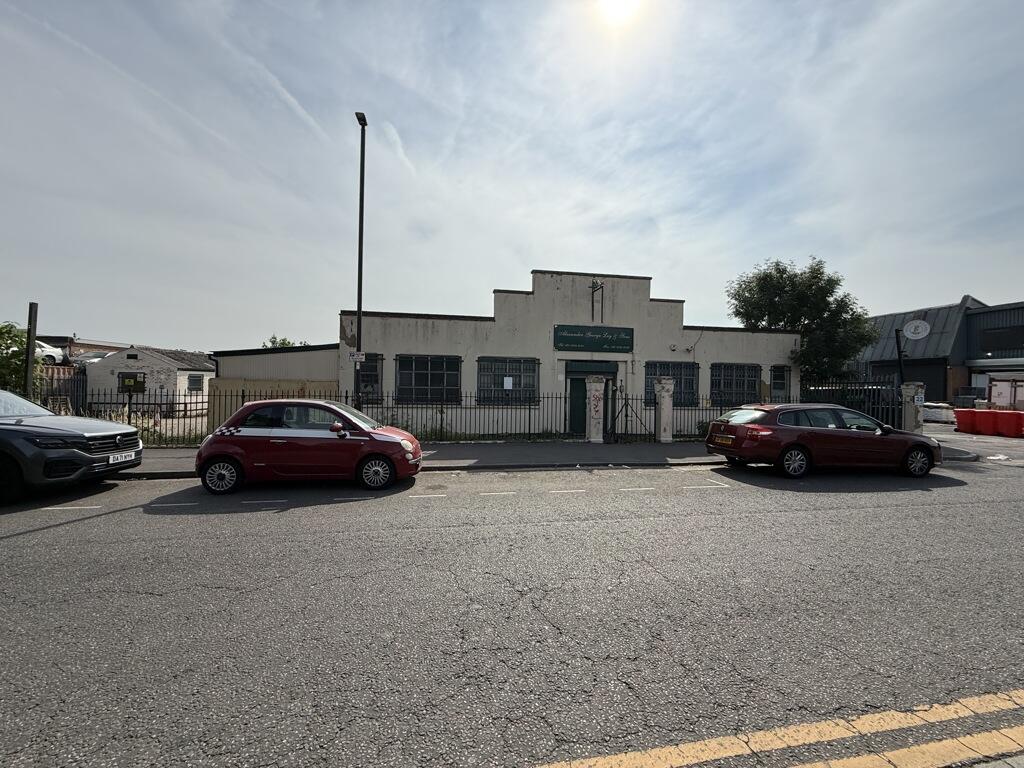 Main image of property: 20 Bull Lane, Edmonton, Greater London, N18