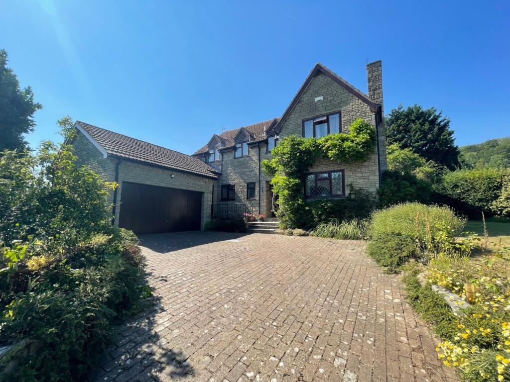 Main image of property: The Tynings, Weston-in-Gordano, Bristol, BS20