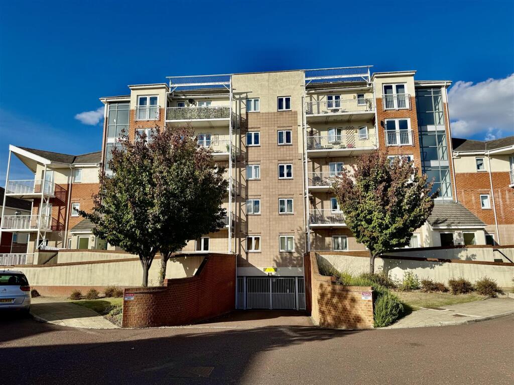 Main image of property: Kingfisher Court, Gateshead