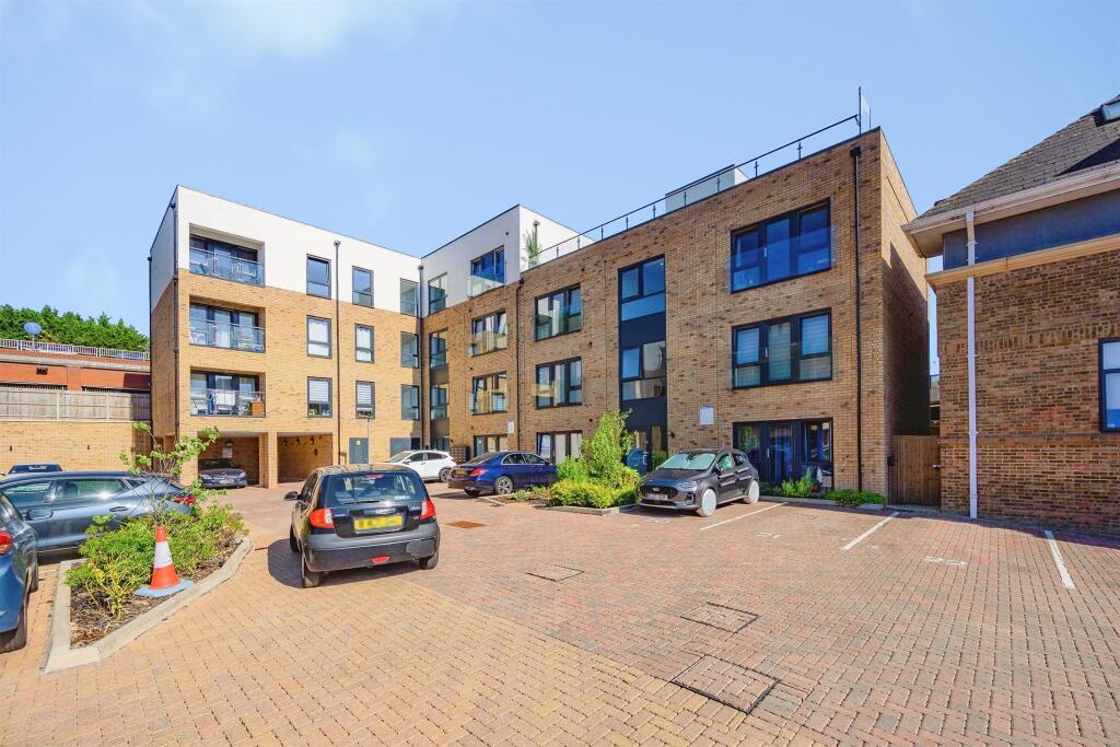 Main image of property: The Exchange, Hemel Hempstead