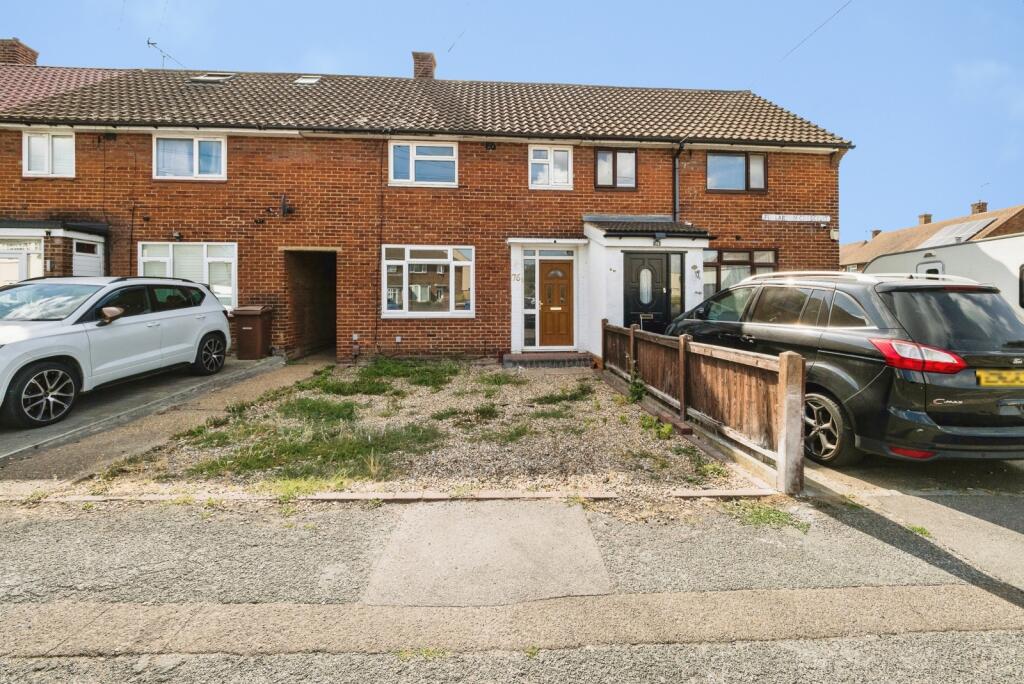 Main image of property: Fullarton Crescent, SOUTH OCKENDON, Essex, RM15