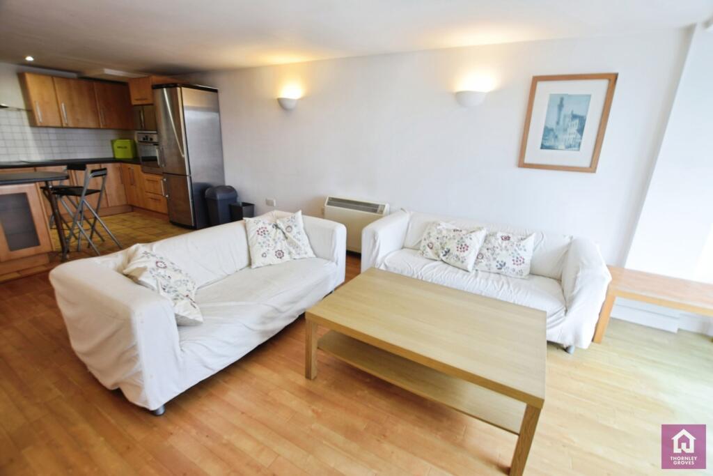 Main image of property: W3, 51 Whitworth Street West, Southern Gateway, Manchester, M1