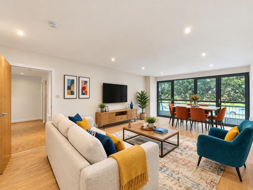 Main image of property: 3/2 Western Harbour Midway, Newhaven, Edinburgh, EH6