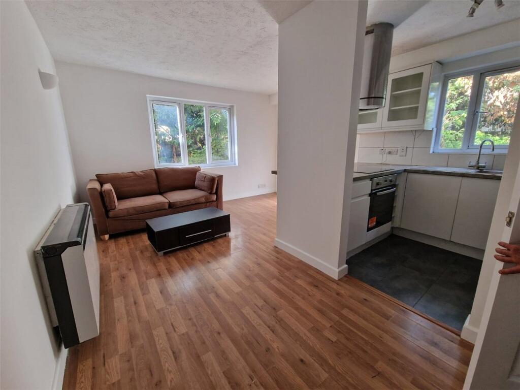 Main image of property: Henley Drive, London, SE1