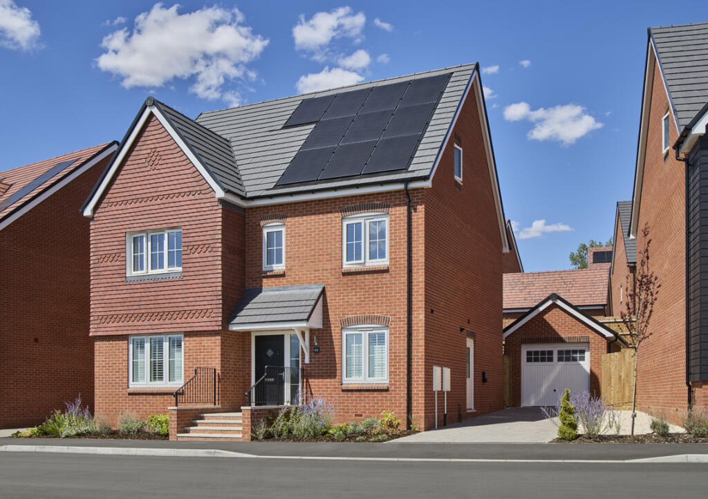 Main image of property: Northaw Road East,
Cuffley,
Hertfordshire,
EN6 4RD