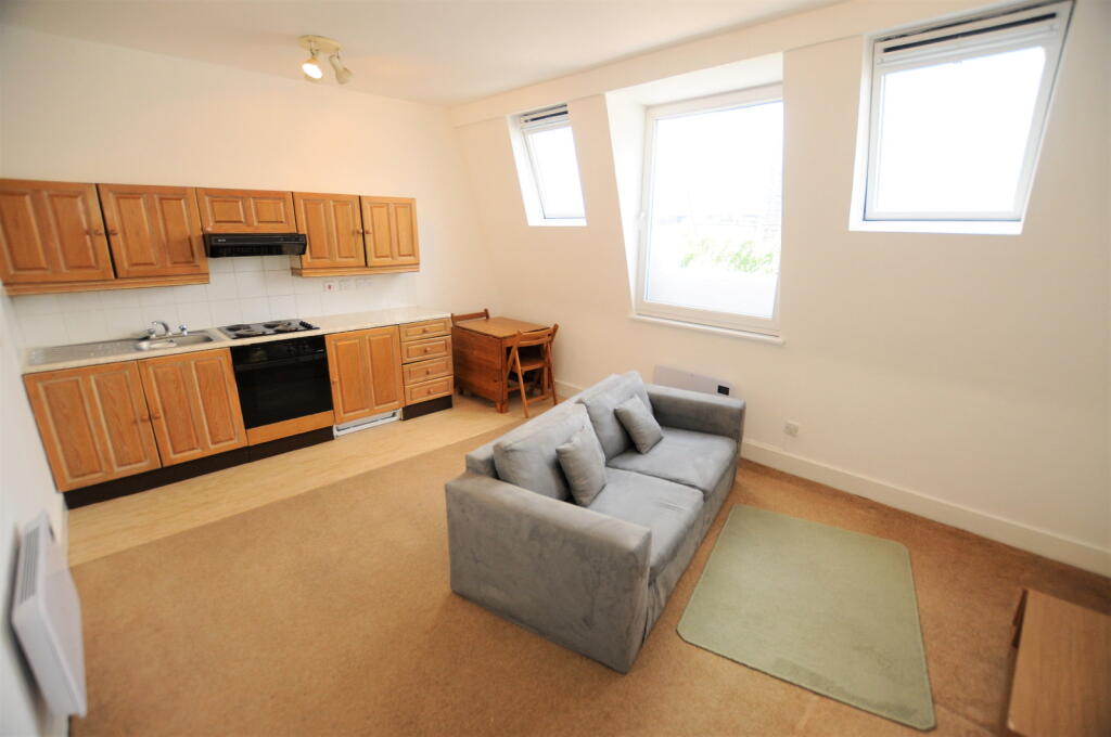 Main image of property: Chiswick High Road, London, W4 3AY