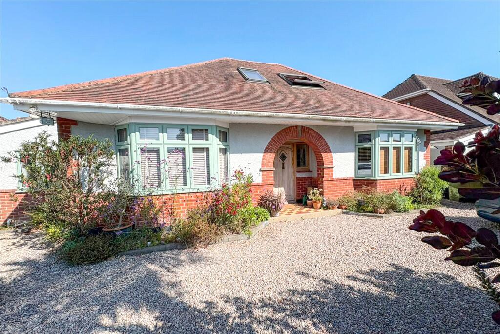 Main image of property: Park Road, Ashley, New Milton, Hampshire, BH25