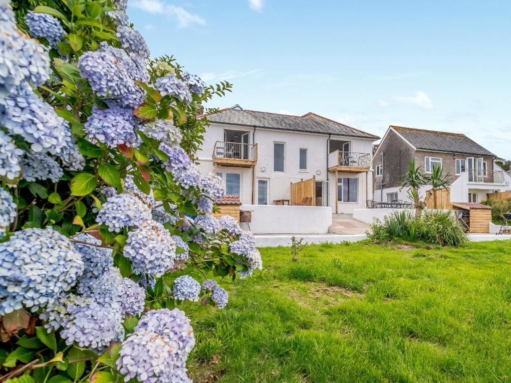Main image of property: Downderry