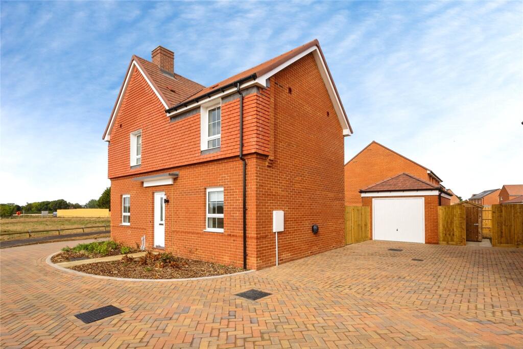 Main image of property: Lapwing Heights, Bosham, Chichester, West Sussex, PO18