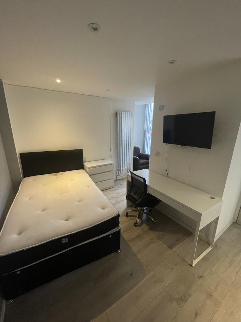Main image of property: Albert Terrace, Middlesbrough, North Yorkshire, TS1