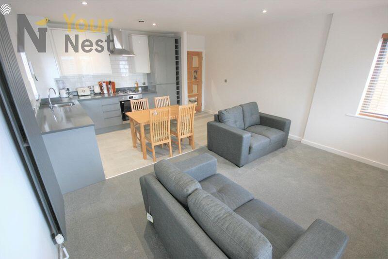 Main image of property: Ash road, Headingley, Leeds, LS6 3JJ 