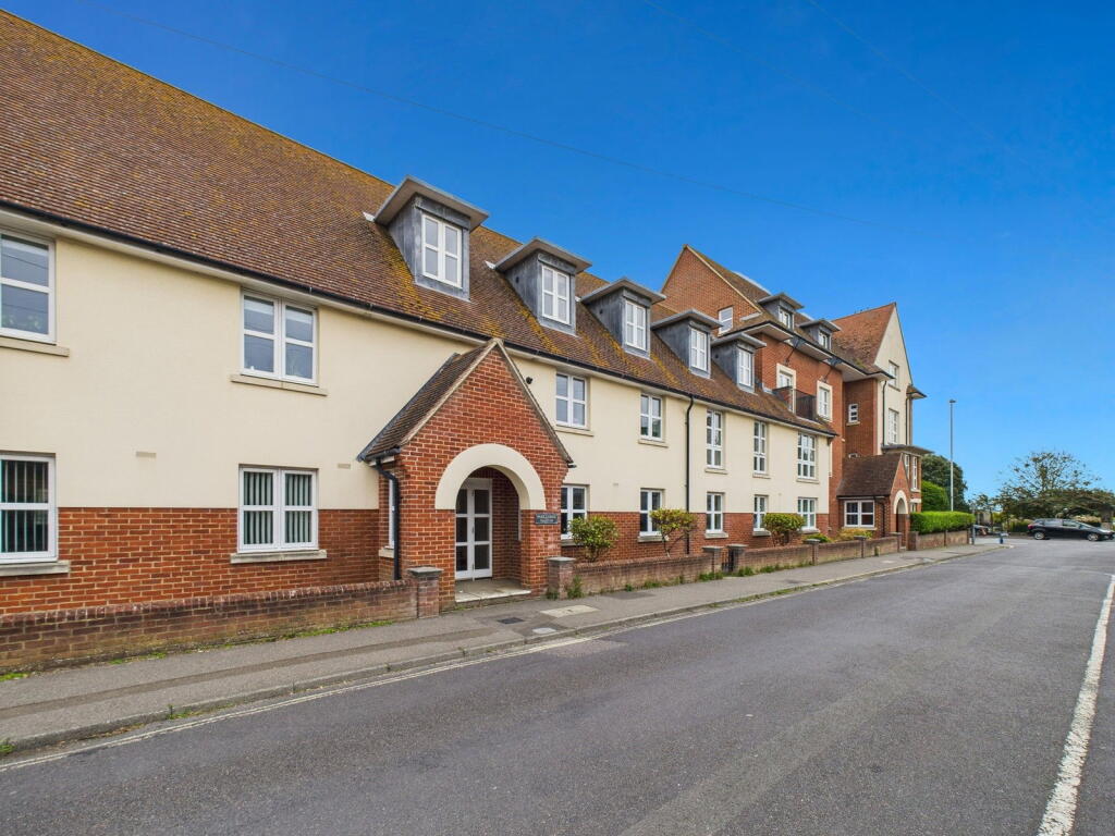 Main image of property: Park Lodge, Park Road, Worthing, BN11 2BB