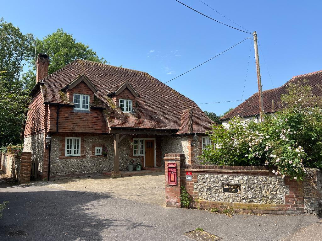 Main image of property: The Street, Bramber, West Sussex, BN44 3WE