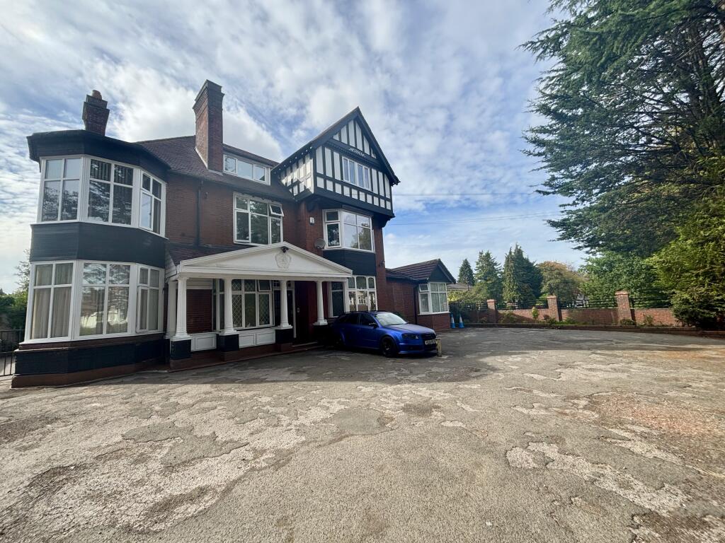 Main image of property: Yardley Wood Road, Moseley, B13