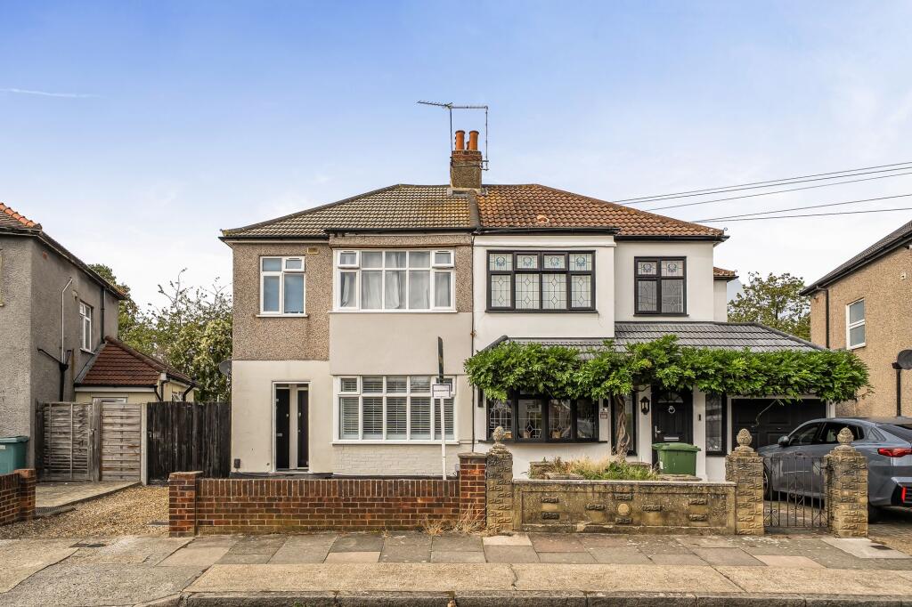 Main image of property: Devonshire Road, Hornchurch, RM12