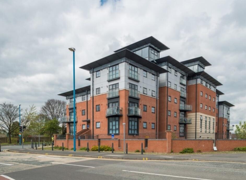 Main image of property: The Heights, Walsall Road, West Bromwich, West Midlands, B71 3AZ, UK