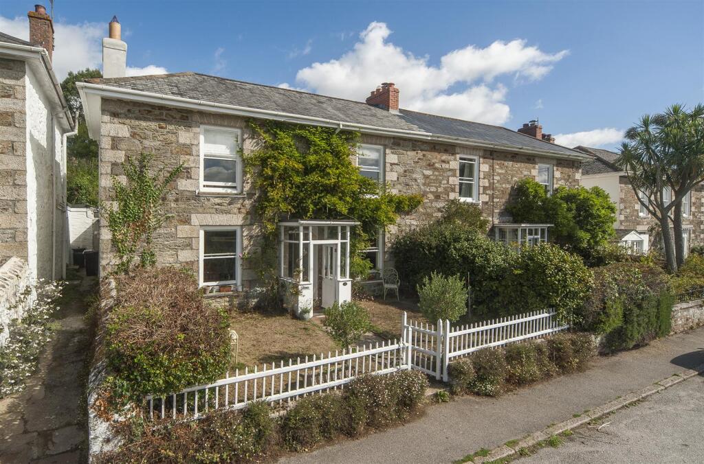 Main image of property: St. Johns Terrace, Devoran, Truro