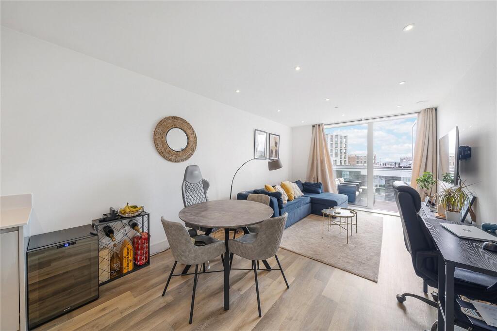 Main image of property: Bridges Court Road, London, SW11