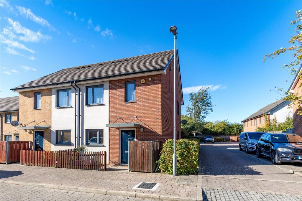 Main image of property: Falks Hill, Luton, Bedfordshire, LU2