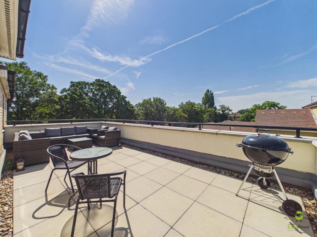 Main image of property: Talehangers Close, Bexleyheath, Kent, DA6
