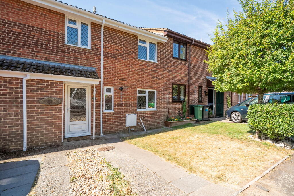 Main image of property: Glamis Close, Oakley, RG23 7NJ
