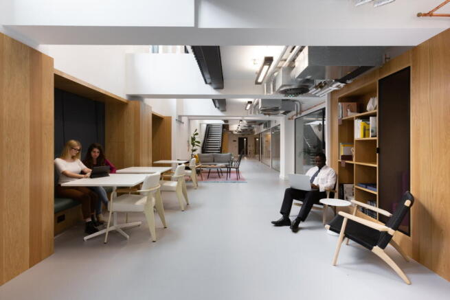 Photo 5
