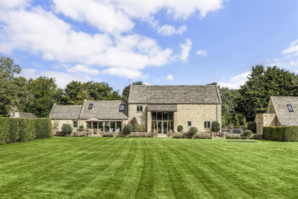 Main image of property: Lechlade, Gloucestershire