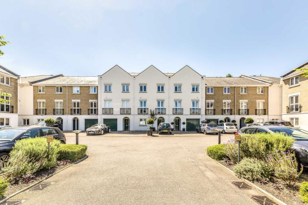 Main image of property: Pavilion Square, Tooting