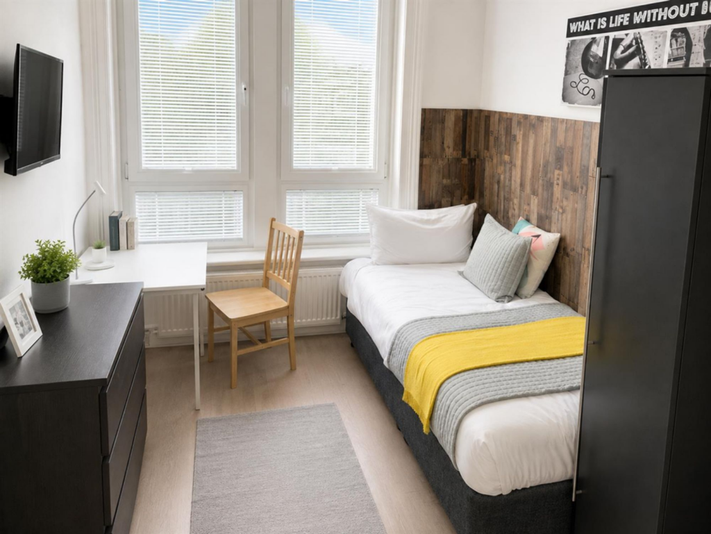Main image of property: Woolwich Road, London, SE7