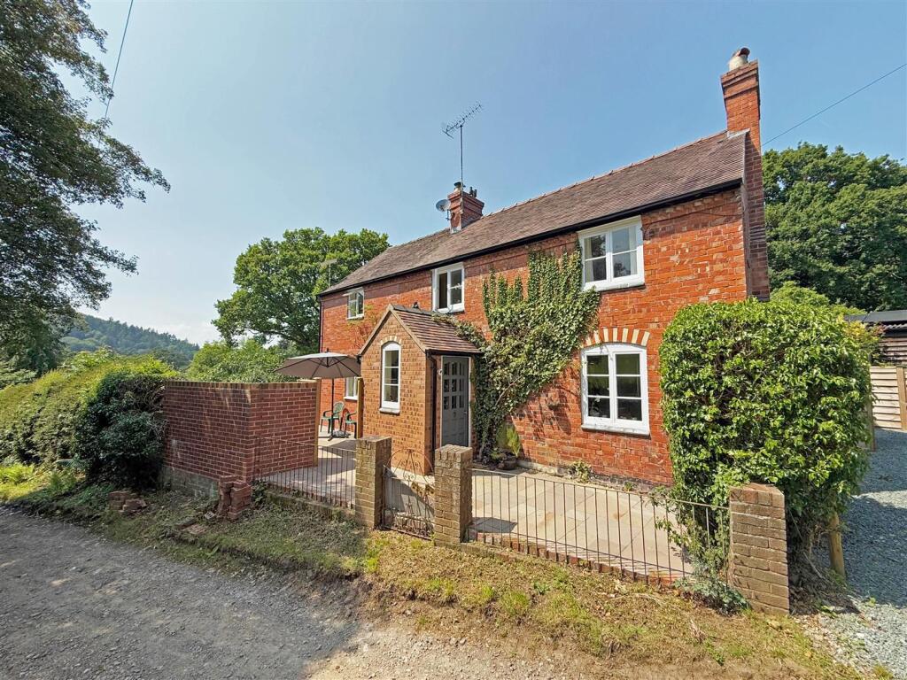 Main image of property: The Radleth, Plealey, Pontesbury