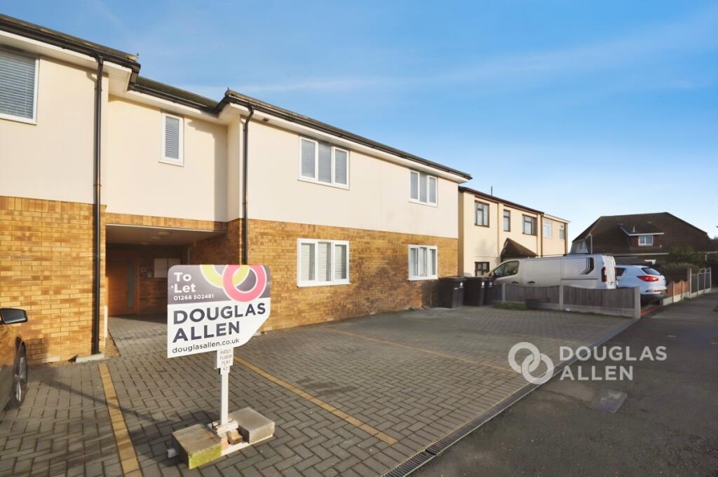 Main image of property: The Approach Rayleigh SS6