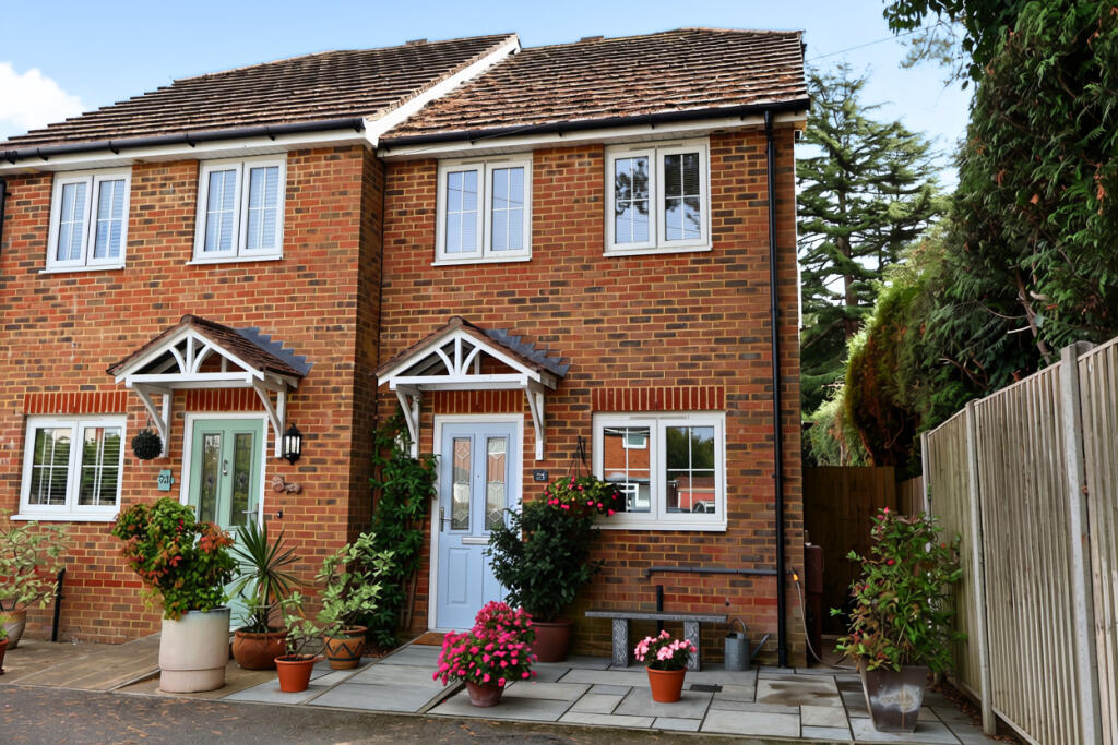 Main image of property: SOUTH LANE, CLANFIELD