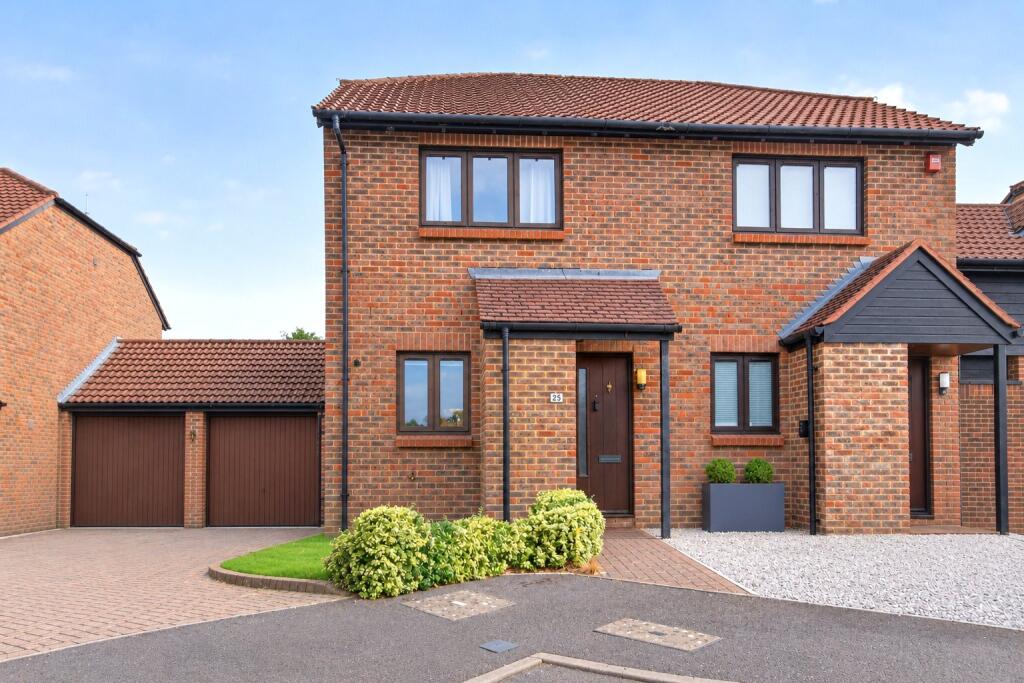 Main image of property: Caesars Gate, Warfield, Bracknell, Berkshire, RG42