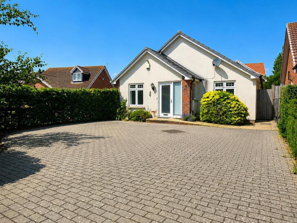 Main image of property: Elstub Lane, Cam, GL11 6JQ