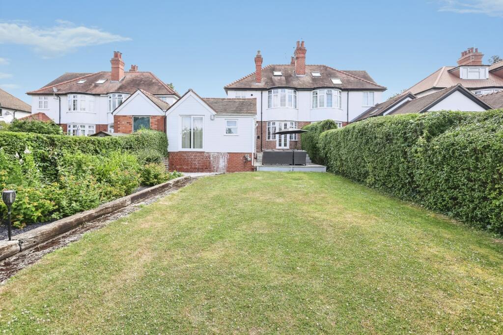 Main image of property: Battenhall Road, Worcester, Worcestershire, WR5